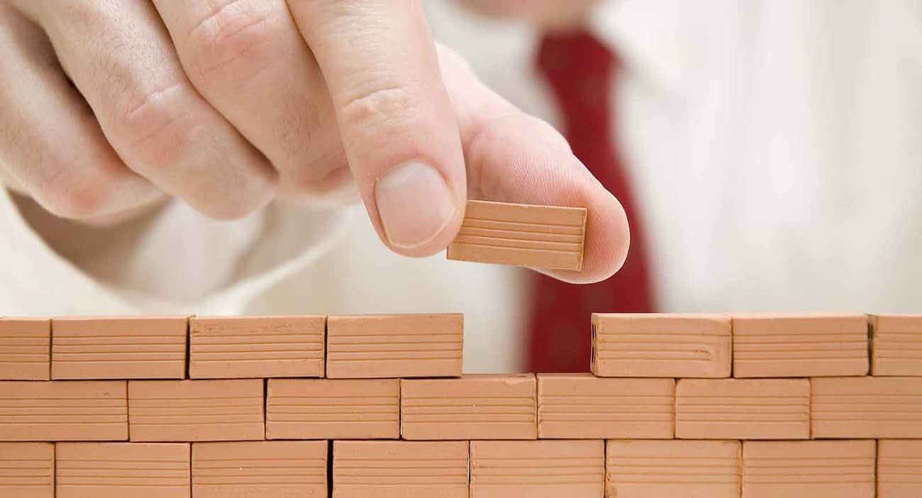 What Can a Party Wall Delay Actually Cost a Project Tewkesbury?